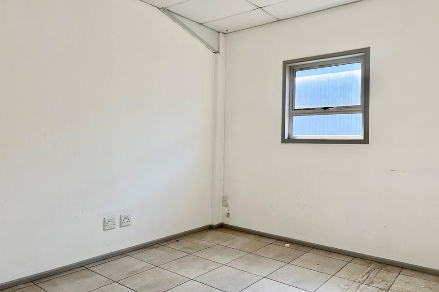  Bedroom Property for Sale in George Industrial Western Cape